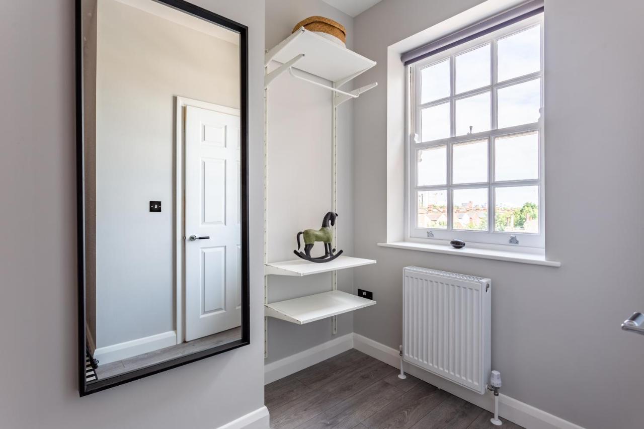 2 Bedroom Apartments With Sofa Bed In Southend Southend-on-Sea Exterior foto