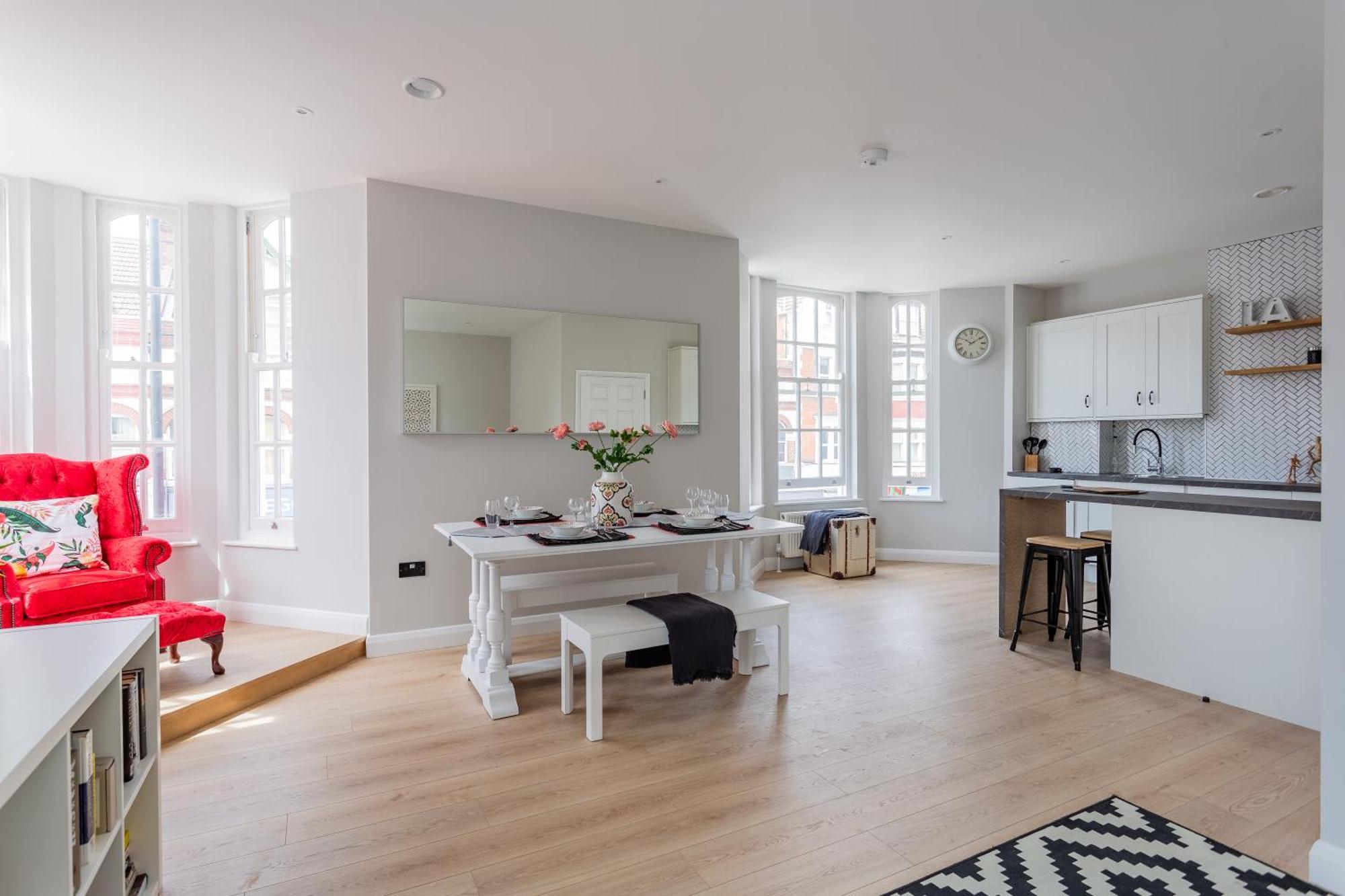 2 Bedroom Apartments With Sofa Bed In Southend Southend-on-Sea Exterior foto